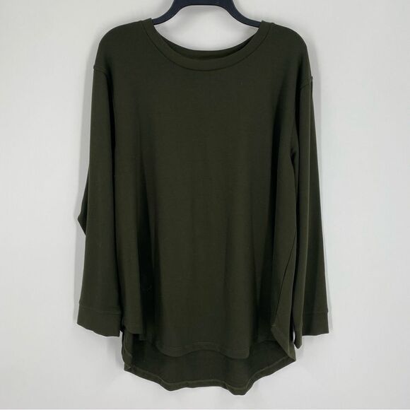 Love and Delancey Women’s Women’s Round Neck Long Sleeve Olive Green Top size 1X - Picture 1 of 3